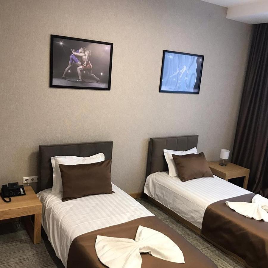 Jj Hotel Astana Zewnętrze zdjęcie